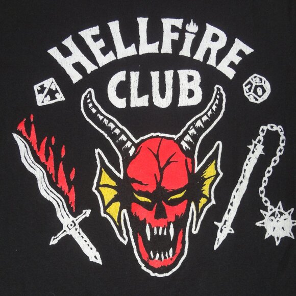 NETFLIX STRANGER THINGS HELLFIRE CLUB - BLACK MEDIUM T-SHIRT K197 - Picture 1 of 3